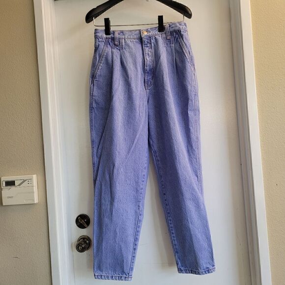 bill blass Denim - Vintage Bill blass pleated, high waisted, tapered leg mom jeans made in Brazil